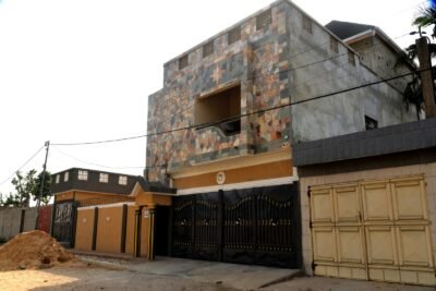 SUBLIME IMMEUBLE A VENDRE A KPOGAN AGODÉKÈ